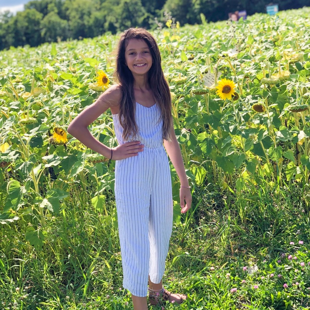 Abercrombie kids jumpsuit 9/10